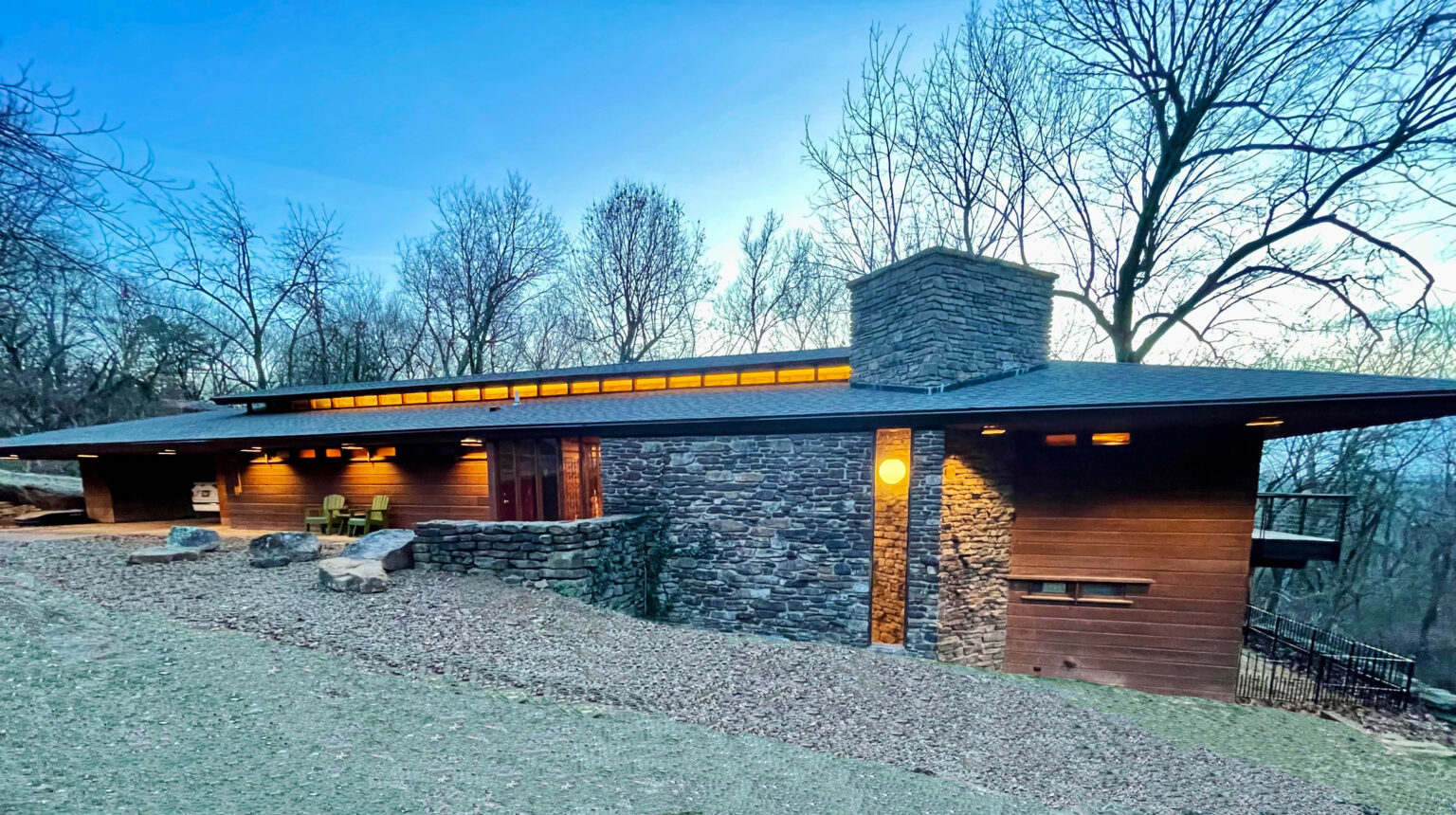 Frank Lloyd Wright Houses by State - Exterior Dusk 2 1536x860 