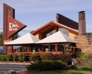 Del Bar restaurant exterior