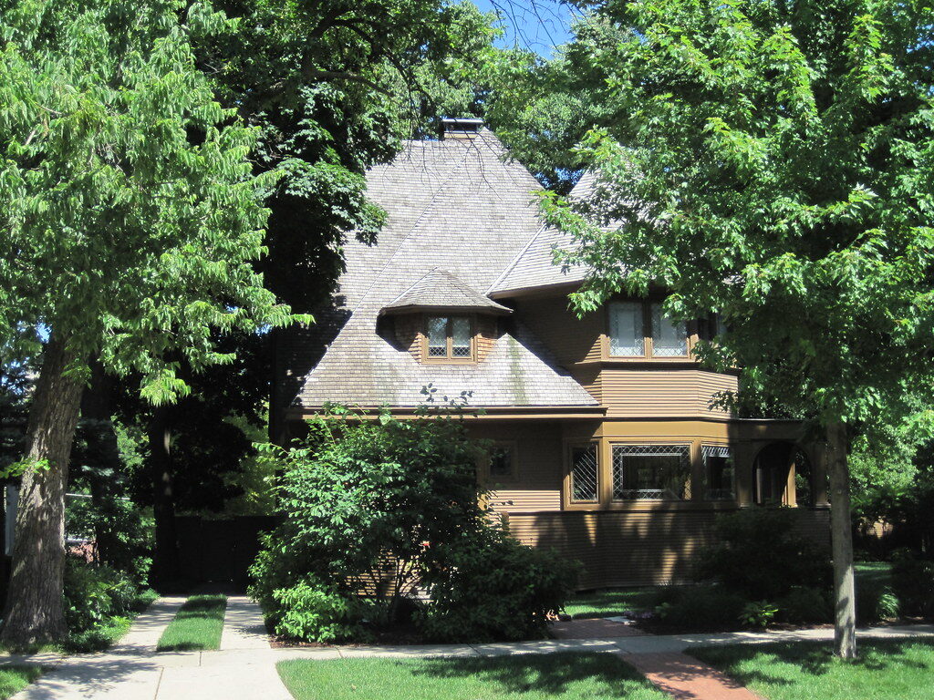 emmond house exterior